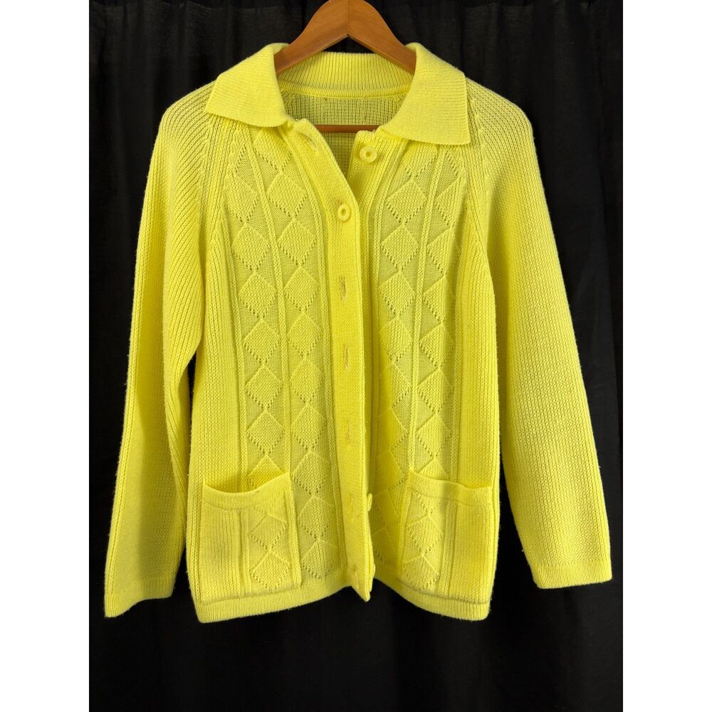 Vintage 1970s Butter Yellow Diamond Knit Cardigan Sweater